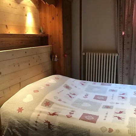 לינה וארוחת בוקר Au Refuge De Blanche