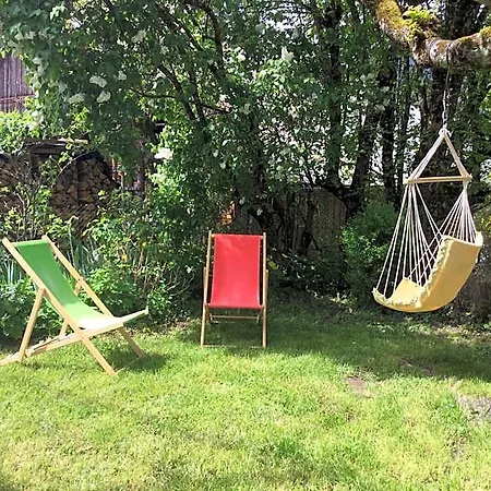 Au Refuge De Blanche B&B