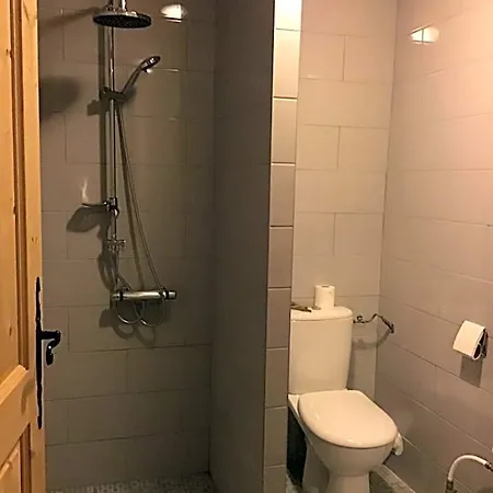 Au Refuge De Blanche B&B *