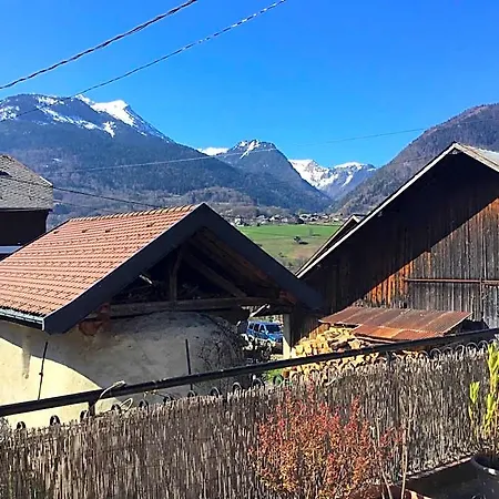 Au Refuge De Blanche Seythenex